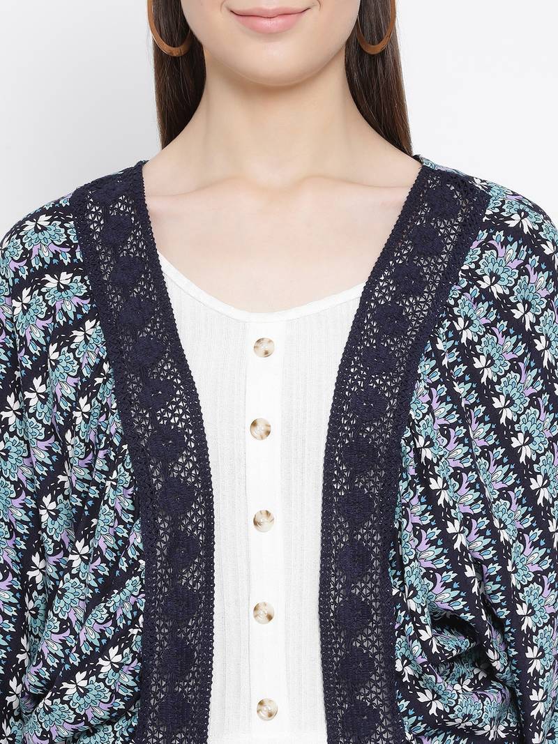 Carla Demeanor Glory Women's Shrug