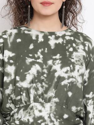 Camo Fa?ade StyleOn Women Top 5
