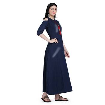 Blue woven cotton cotton-kurtis 4