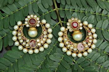 Red onyx earrings 1