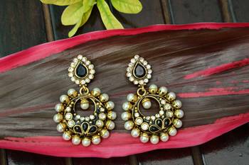 Black onyx earrings 1
