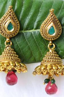 Multicolor onyx jhumkas