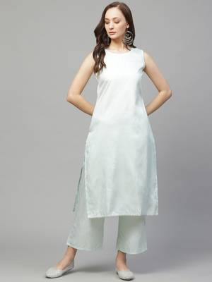 Green printed art silk kurta set 4