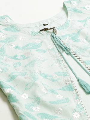 Green printed art silk kurta set 5