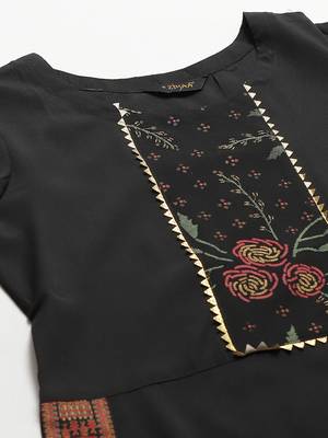 Black printed crepe kurta set 5