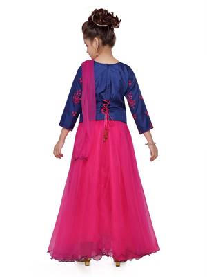 Pink woven silk stitched lehenga 2