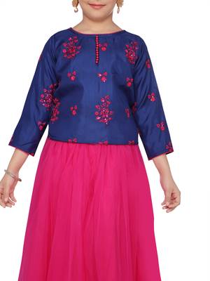 Pink woven silk stitched lehenga 3
