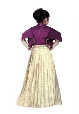 Kids Purple Blouse And White Lehenga Choli For Girls  3