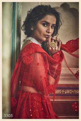 GLORIOUS RED ZARKAN AND DORI EMBROIDERED NET SEMI STITCHED BRIDAL LEHENGA 4