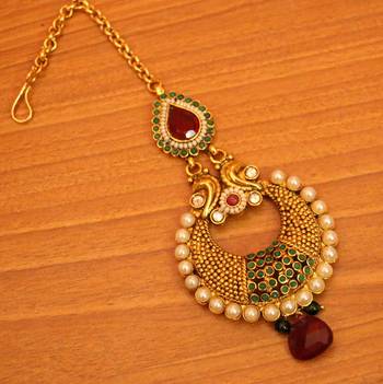 Red ruby  maang-tikka 1
