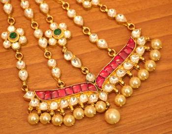 Red pearl maang-tikka 2