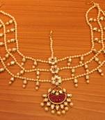 Red pearl maang-tikka