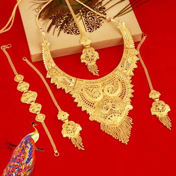 Gold necklaces 1