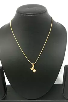 RozMili 18k Gold plated metal pendant set with earrings