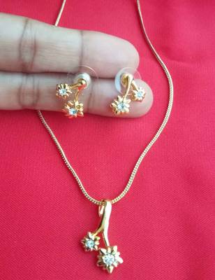 RozMili 18k Gold plated metal pendant set with earrings 4