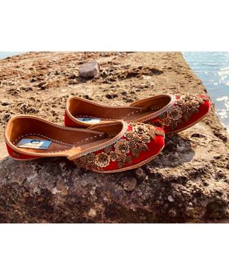 women red leather flats 1