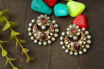Pink onyx chandbali 1