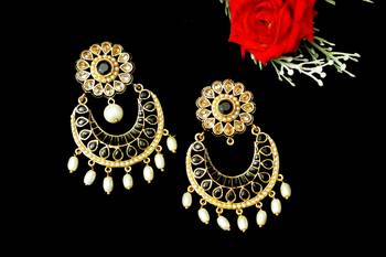 Black onyx chandbali 2