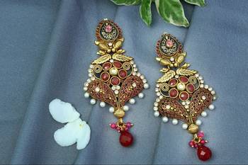 Red onyx earrings 2