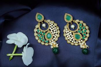 Green onyx earrings 2