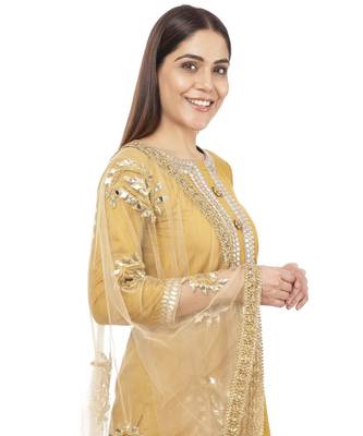 Mustard Gota Silk Kurti with Pants and Gold Paisley Dupatta 2