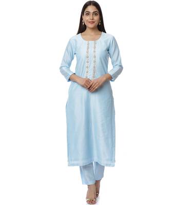 Blush Blue Gotta Embroidered Kurti with Pants 1