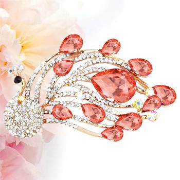 Beige cubic zirconia brooch 2