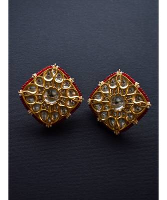 Graceful Pink Ethnic Studs in Rich Kundan and Pearl Setting 1