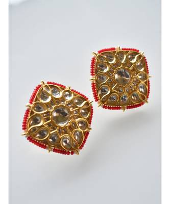Graceful Pink Ethnic Studs in Rich Kundan and Pearl Setting 4