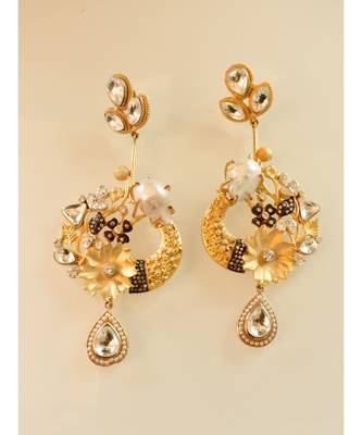 Handcrafted Delicate Golden Flower Earring 2