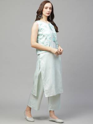Green printed art silk kurtas-and-kurtis 3
