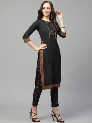 Black printed crepe kurtas-and-kurtis 3