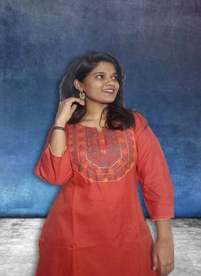 Ladies Red Cotton Kurti With Front Tabla Embroidery 1