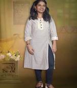Gray Checks Ladies Kurti With Side Slit And Kalli Button
