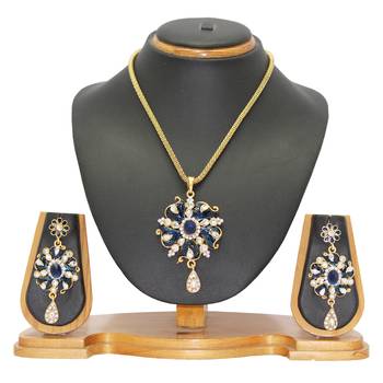 Blue pendants 1
