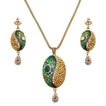 Green pendants 2