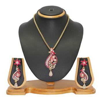 Pink pendants 1
