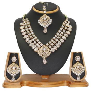 White necklaces 1