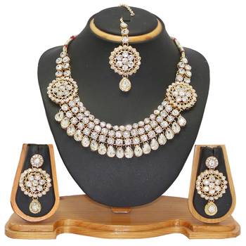 White necklaces 1