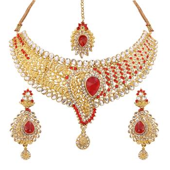 Red necklaces 2
