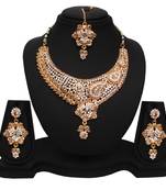 Multicolor necklaces