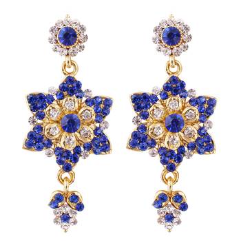Blue necklaces 3