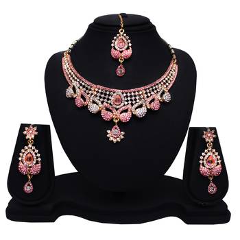 Multicolor necklaces 1