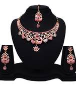 Multicolor necklaces