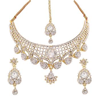 White necklaces 2