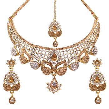 Gold necklaces 2