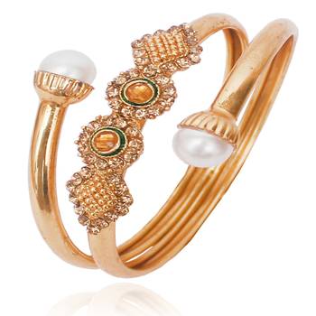 Gold bangles-and-bracelets 2