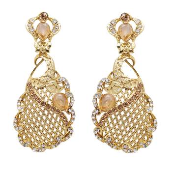Gold earrings 1