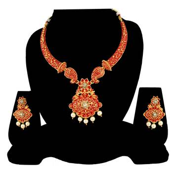 Maroon necklaces 2