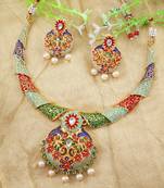 Multicolor necklaces